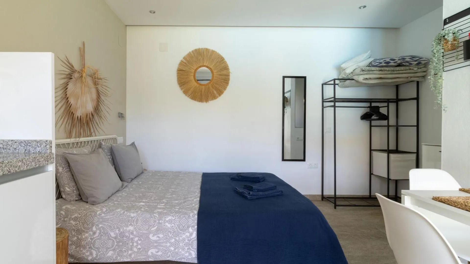 La Casa Del Burro Bed & Breakfast Nerja 0*,  Spain