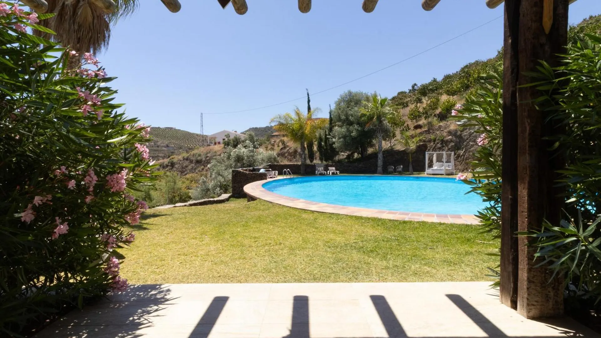 La Casa Del Burro Bed & Breakfast Nerja Spain
