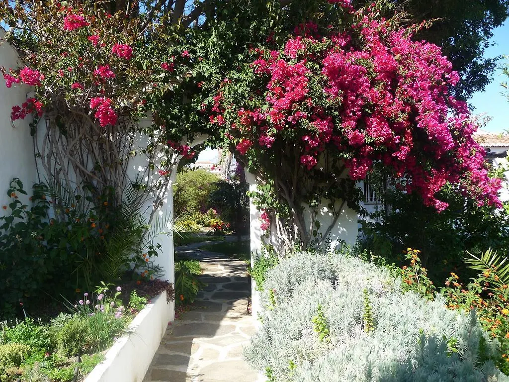 La Casa Del Burro Bed & Breakfast Nerja 0*,